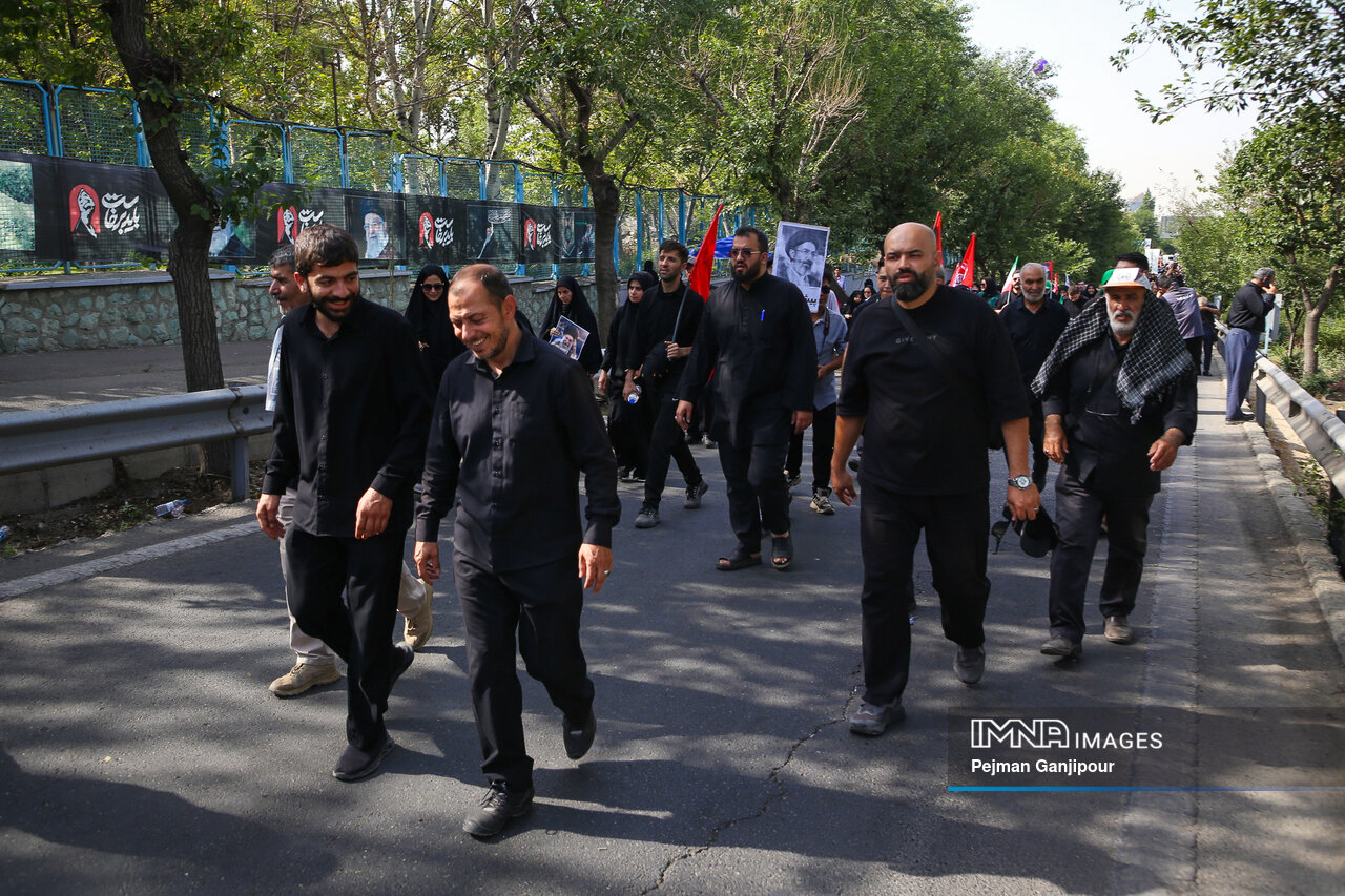 آخرین دیدار در شهری که یکپارچه میزبان شد
