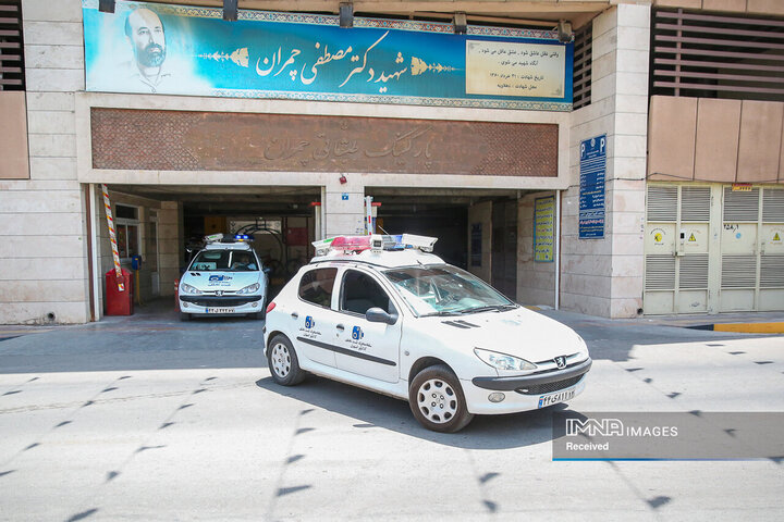 آماده‌باش خودروهای مکانیزه ثبت تخلفات اصفهان در ایام مراسم قائد شهید امت