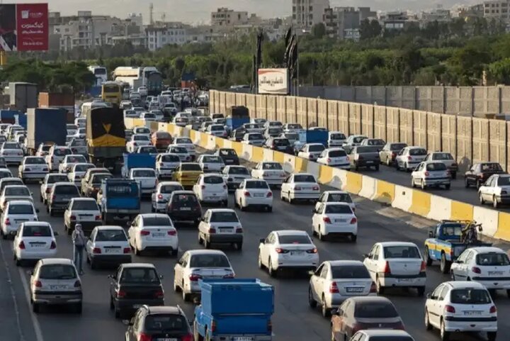تمام ورودی‌های منتهی به محدوده برگزاری مراسم وداع با پیکر مطهر رهبر شهید باز است