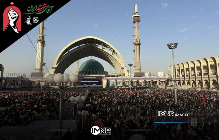 نمازی به وسعت یک وداع