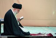 فیلم| روایتی از شبی که جمکران میزبان رهبر شهید بود