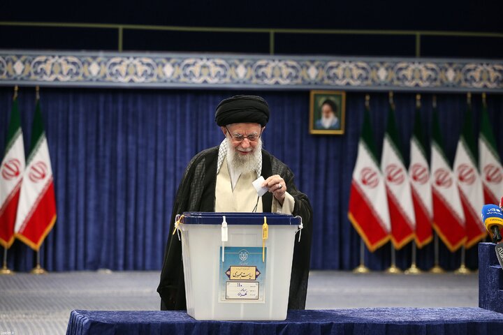 رهبر شهید و میراث جمهوریت