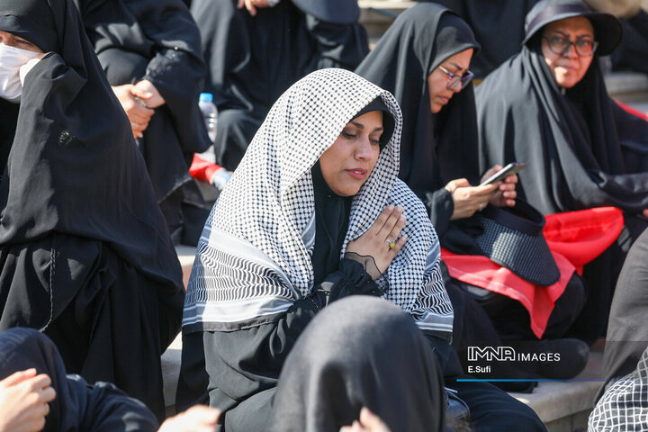 مراسم مردمی وداع با آقای شهید ایران