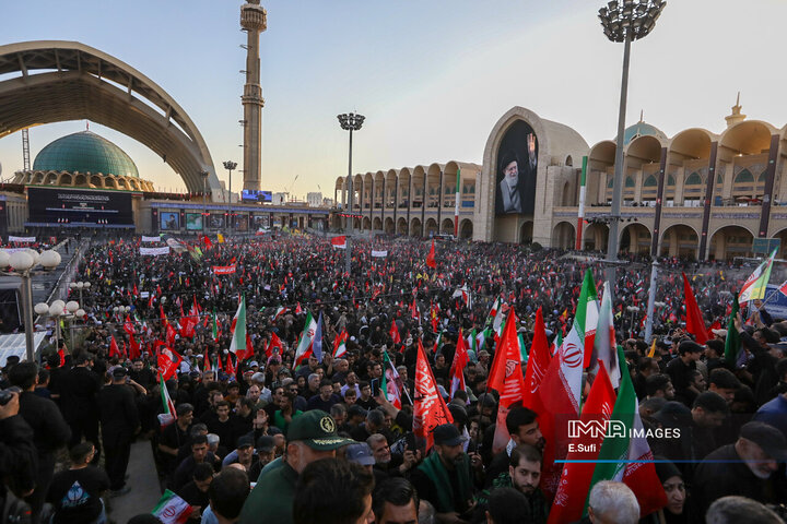 مراسم مردمی وداع با آقای شهید ایران