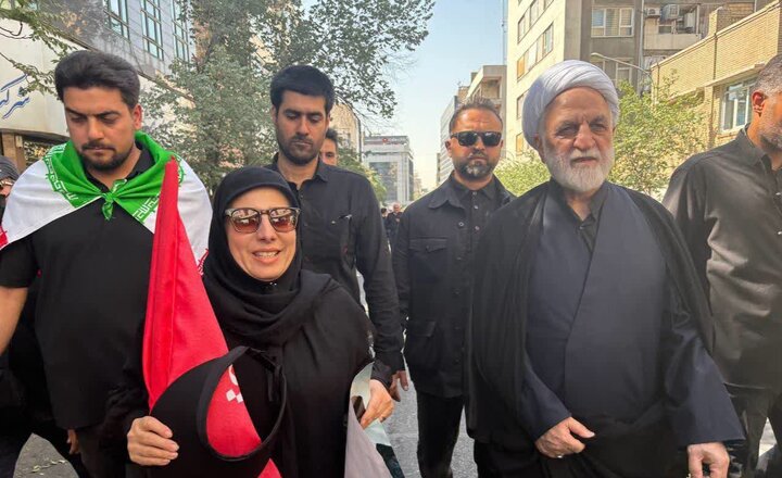 حضور رئیس قوه قضائیه در آیین تشییع پیکر مطهر امام شهید انقلاب
