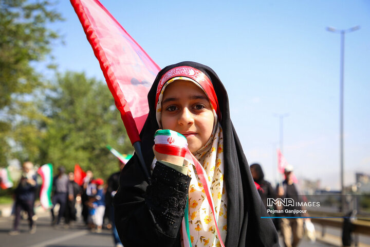 بدرقه حماسی رهبر شهید انقلاب در تهران