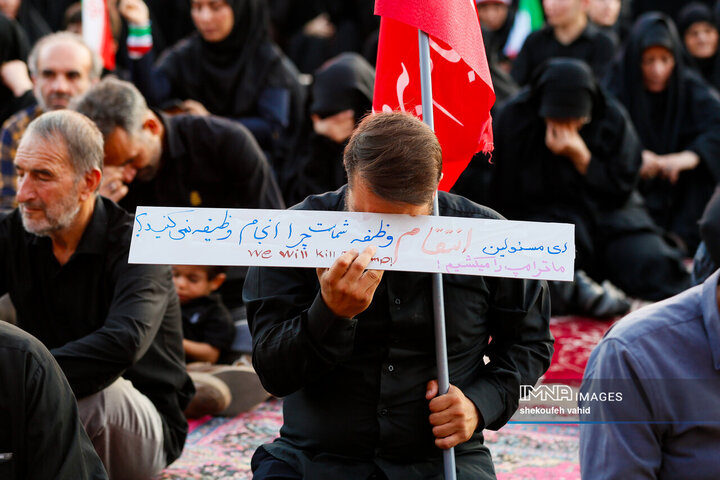 اجتماع عزاداران رهبر شهید انقلاب در اصفهان