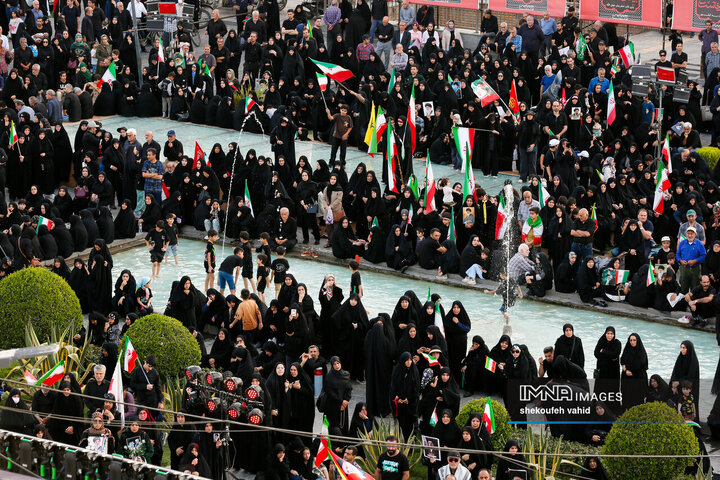 اجتماع عزاداران رهبر شهید انقلاب در اصفهان