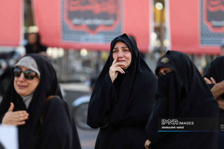 اجتماع عزاداران رهبر شهید انقلاب در اصفهان
