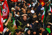 بدرقه حماسی آقای شهید ایران در قم