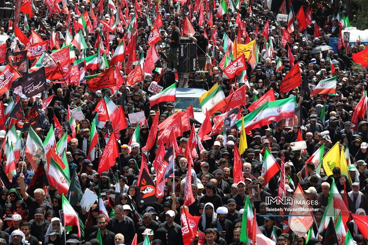 مراسم تشییع پیکر مطهر رهبر شهید انقلاب در تهران