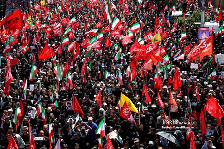 مراسم تشییع پیکر مطهر رهبر شهید انقلاب در تهران