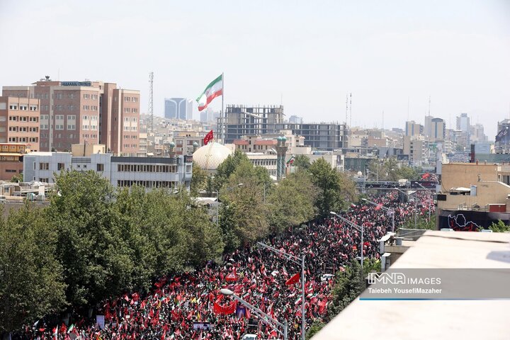 مراسم تشییع پیکر مطهر رهبر شهید انقلاب در تهران