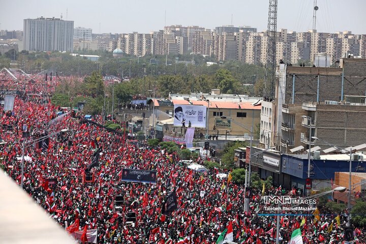 مراسم تشییع پیکر مطهر رهبر شهید انقلاب در تهران