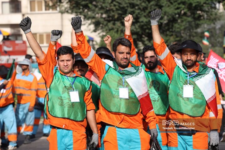 مراسم تشییع پیکر مطهر رهبر شهید انقلاب در تهران