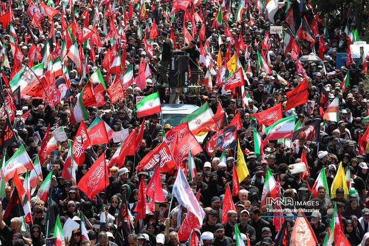 مراسم تشییع پیکر مطهر رهبر شهید انقلاب در تهران
