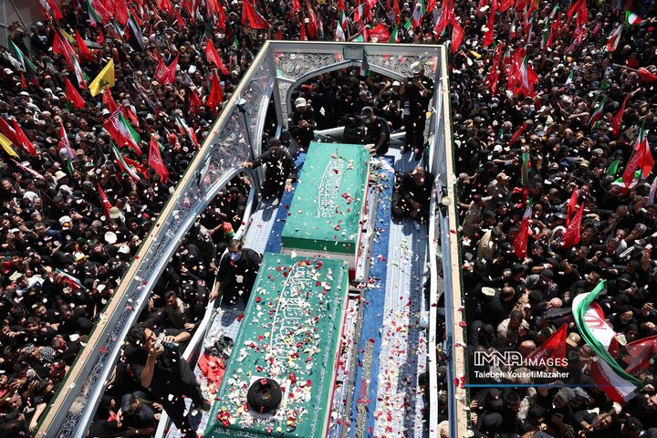 مراسم تشییع پیکر مطهر رهبر شهید انقلاب در تهران
