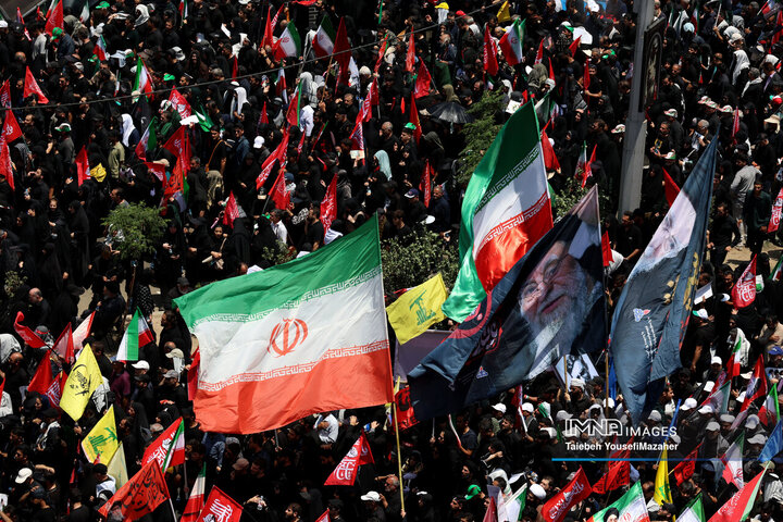 مراسم تشییع پیکر مطهر رهبر شهید انقلاب در تهران