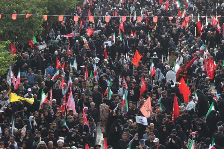 مراسم تشییع پیکر مطهر رهبر شهید انقلاب در تهران