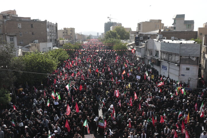 مراسم تشییع پیکر مطهر رهبر شهید انقلاب در تهران