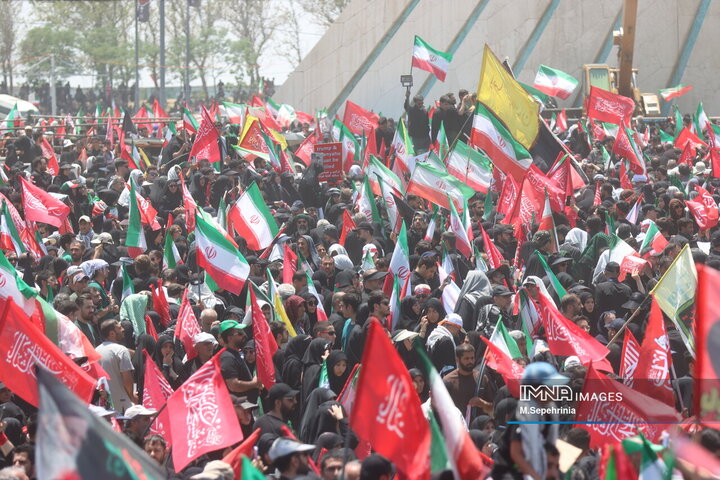 مراسم تشییع پیکر مطهر رهبر شهید انقلاب در تهران