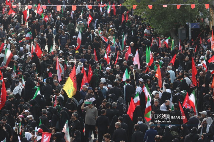 مراسم تشییع پیکر مطهر رهبر شهید انقلاب در تهران