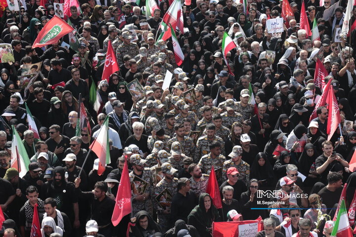 مراسم تشییع پیکر مطهر رهبر شهید انقلاب در تهران