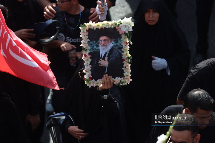 مراسم تشییع پیکر مطهر رهبر شهید انقلاب در تهران