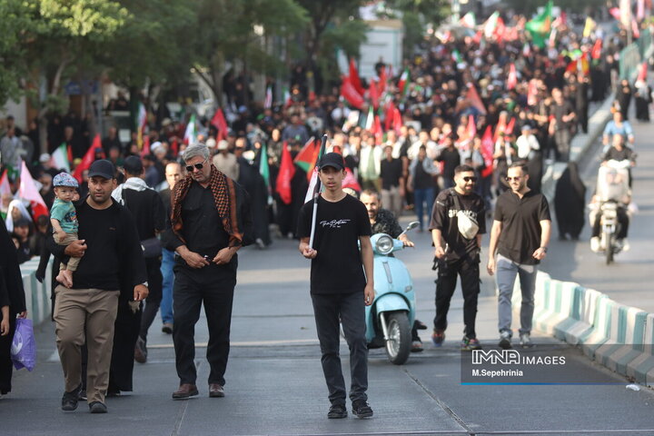 مراسم تشییع پیکر مطهر رهبر شهید انقلاب در تهران