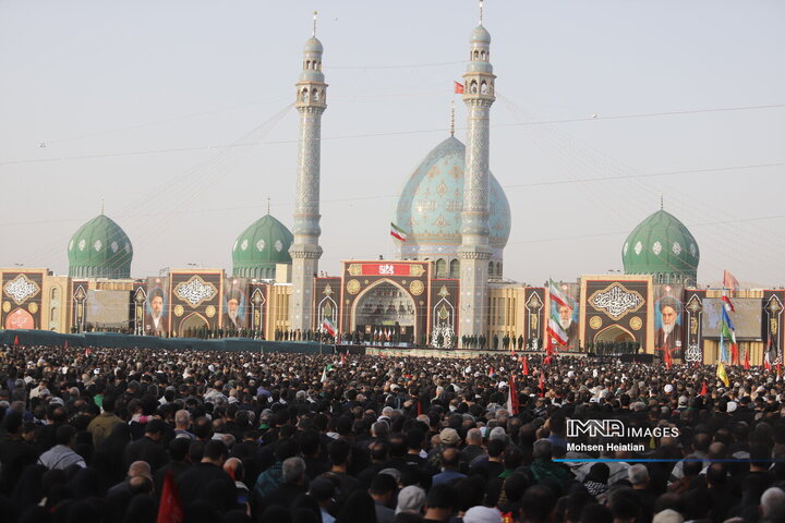 مراسم تشییع پیکر مطهر رهبر شهید انقلاب در جمکران
