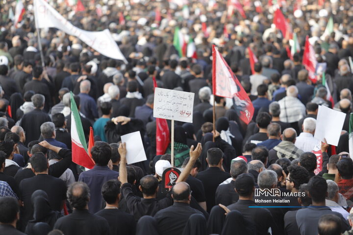 مراسم تشییع پیکر مطهر رهبر شهید انقلاب در جمکران