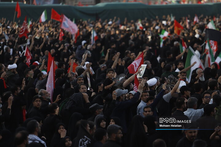 مراسم تشییع پیکر مطهر رهبر شهید انقلاب در جمکران