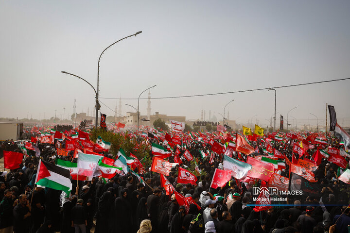 وداع با پیکر مطهر رهبر شهید انقلاب در شهر مقدس قم