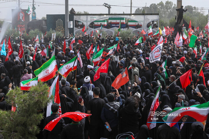 مراسم تشییع پیکر مطهر رهبر شهید انقلاب - قم