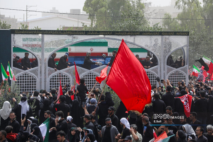مراسم تشییع پیکر مطهر رهبر شهید انقلاب - قم