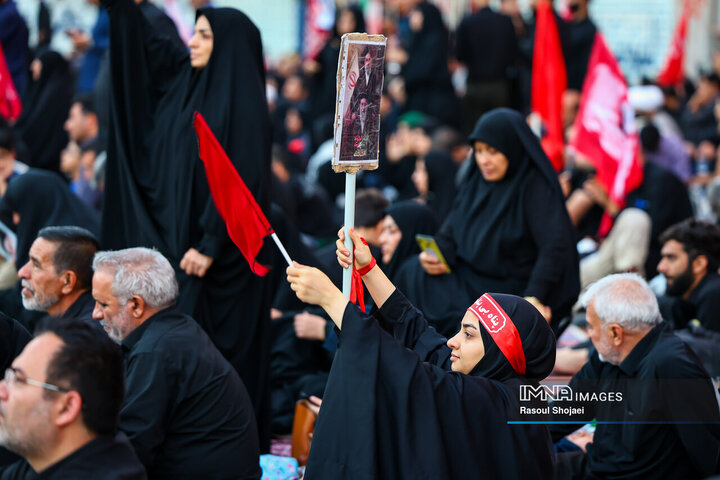 قم در سوگ آقای شهید ایران