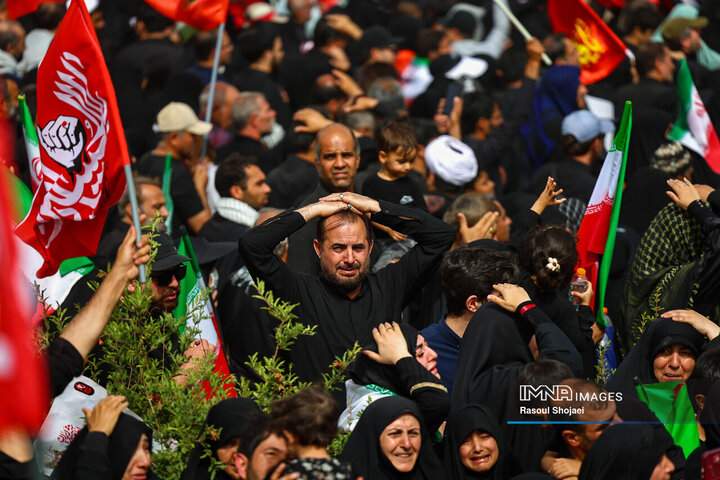 قم در سوگ آقای شهید ایران