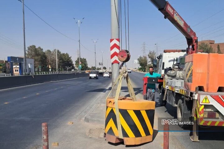 اجرای طرح‌های ترافیکی منطقه ۷ شهرداری اصفهان برای افزایش ایمنی معابر