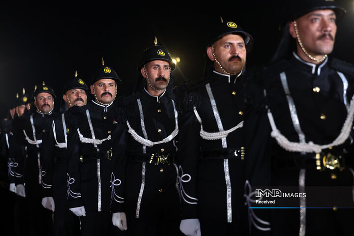 آیین رسمی استقبال از پیکر مطهر رهبر شهید انقلاب اسلامی
