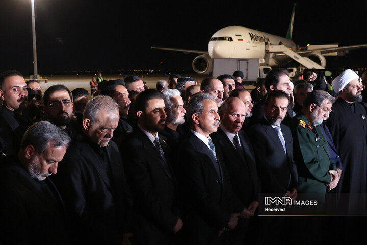 آیین رسمی استقبال از پیکر مطهر رهبر شهید انقلاب اسلامی