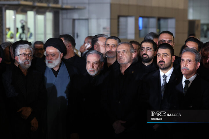 آیین رسمی استقبال از پیکر مطهر رهبر شهید انقلاب اسلامی