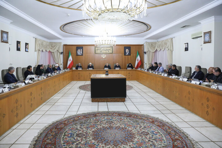 تقدیر رئیسجمهور از مشارکت مردمی و هماهنگی دستگاهها در تشییع رهبر شهید