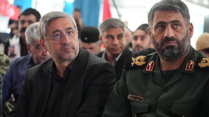 عشایر و روستاییان از ستون‌های استوار صیانت از انقلاب اسلامی هستند