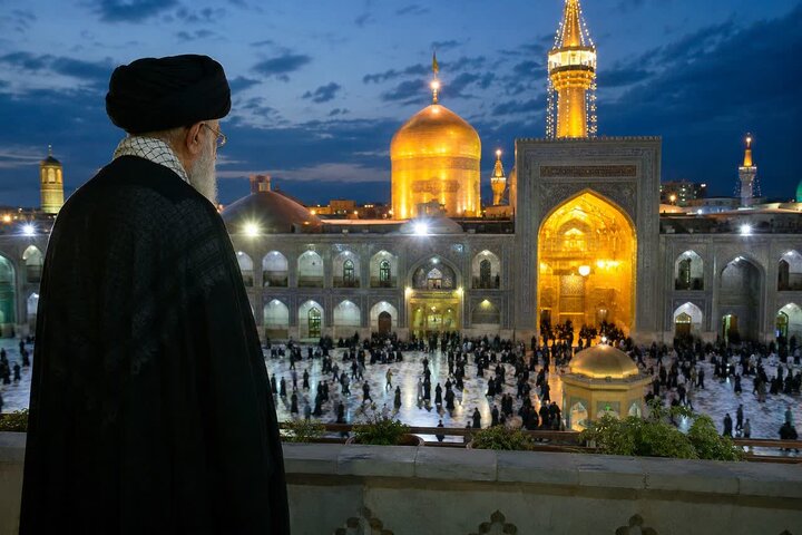 غربت بس است رو سوی آن کوی و بام کن