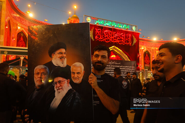 مردم کربلا در انتظار ورود پیکر مطهر رهبر شهید انقلاب