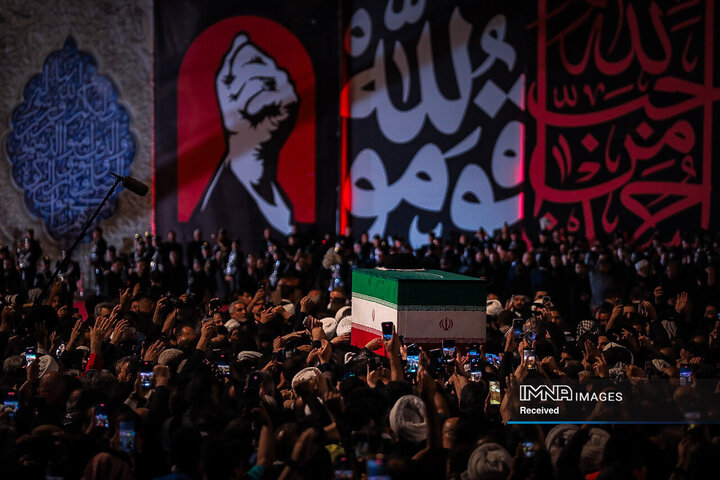 استقبال رسمی از پیکر مطهر رهبر شهید انقلاب اسلامی