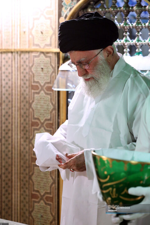 غبارروبی مضجع مطهر حضرت امام رضا (ع) - 1398