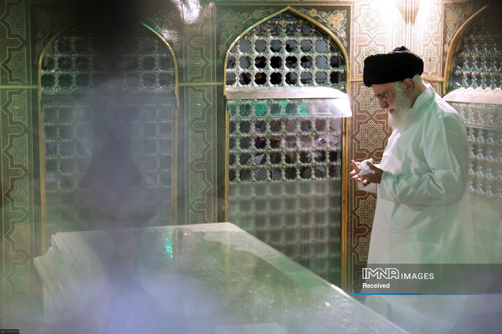 غبارروبی مضجع مطهر حضرت امام رضا (ع) - 1398