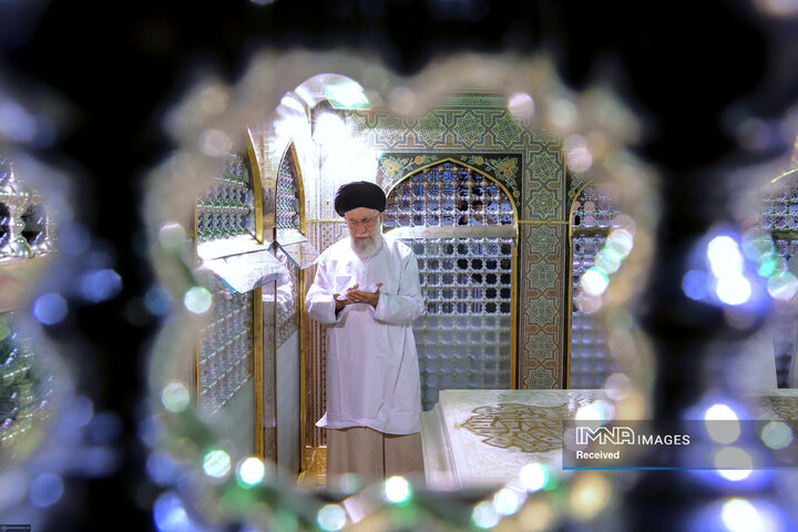 غبارروبی مضجع مطهر حضرت امام رضا (ع) - 1398