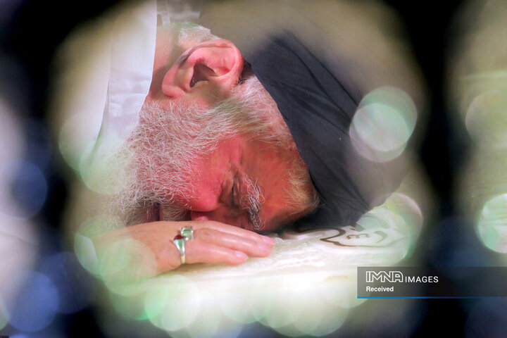 غبارروبی مضجع مطهر حضرت امام رضا (ع) - 1398